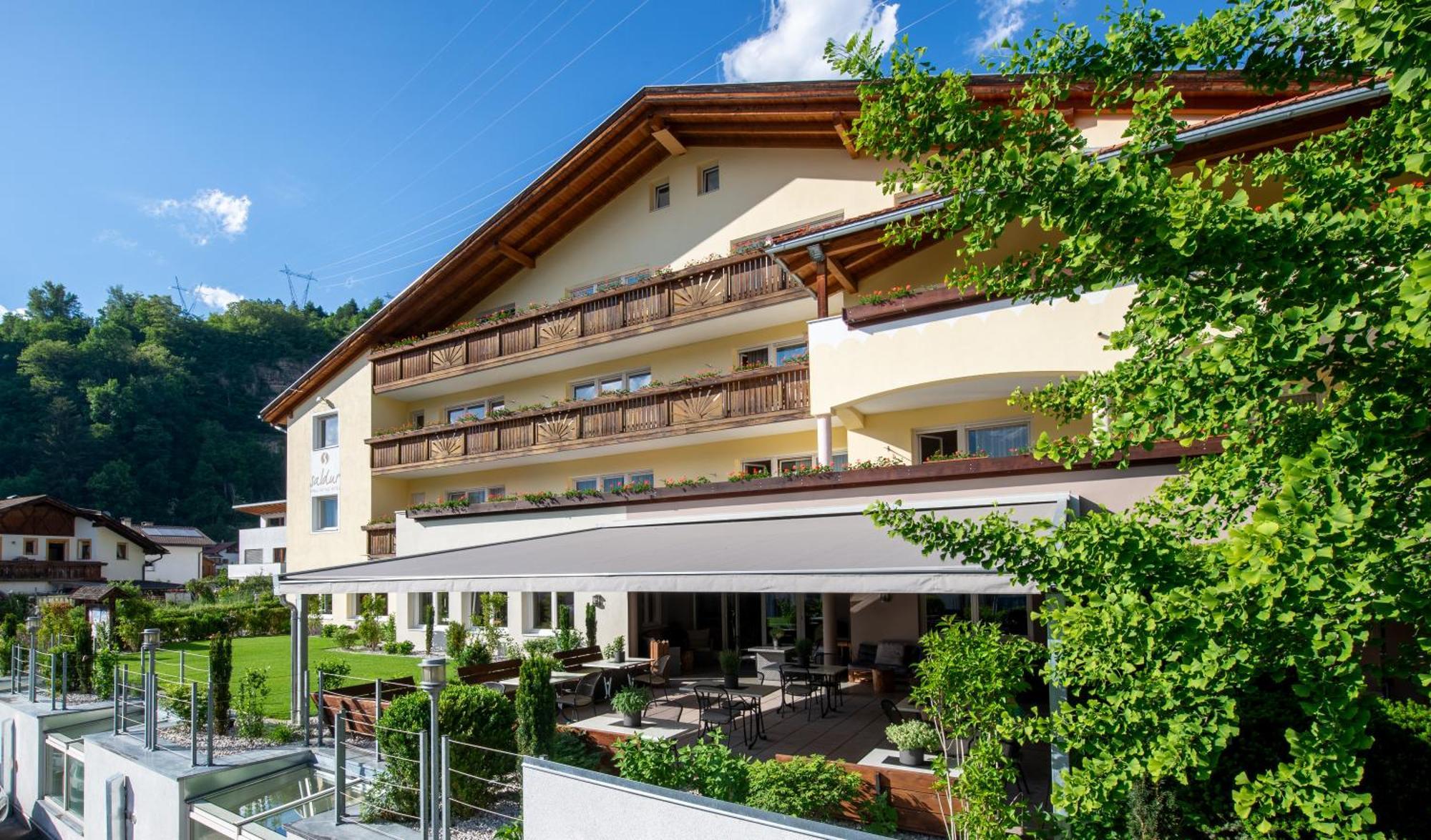 Saldur Small Active Hotel Sluderno Exteriör bild
