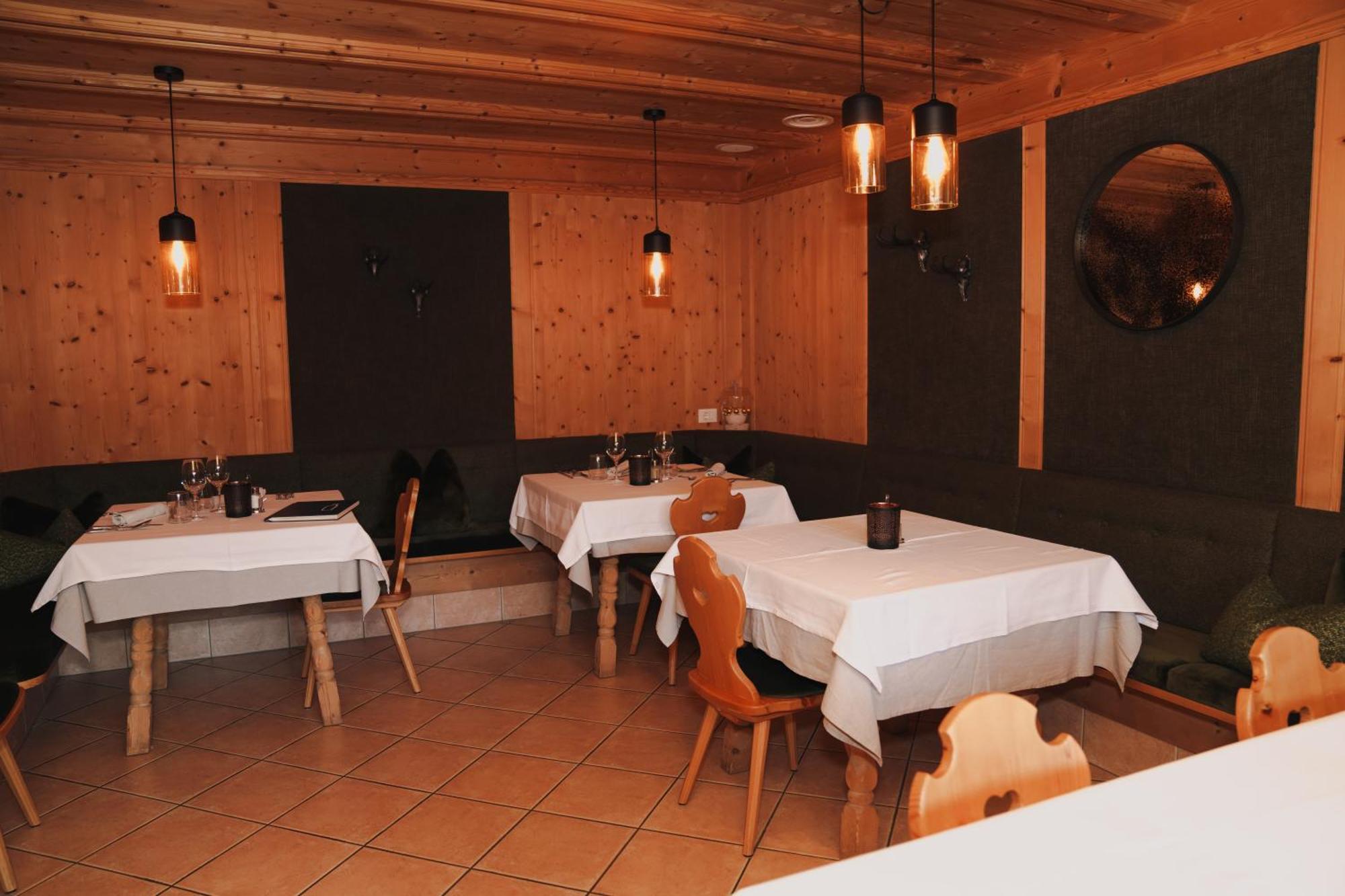 Saldur Small Active Hotel Sluderno Exteriör bild